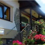 Penzion Gaestehaus Hermine 3*