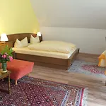 Penzion Gaestehaus Hermine