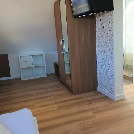 Gaestehaus Hermine 3* 오버키르히