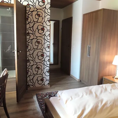 게스트하우스 Gaestehaus Hermine